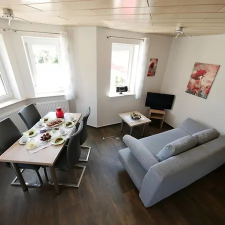 Appartement 10 *